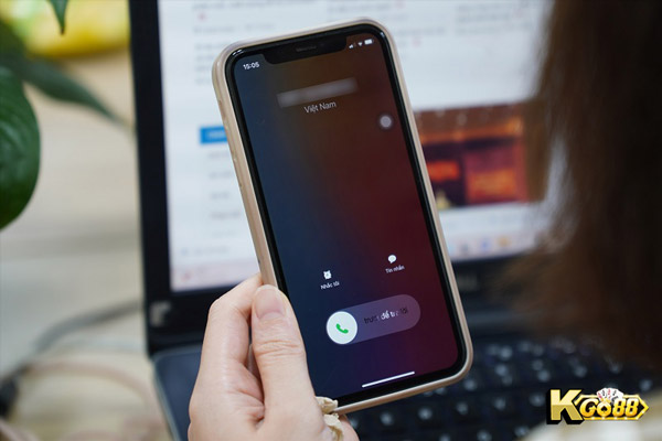 Sử dụng số điện thoại lởm làm hotline